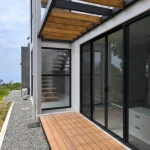 vidrio y aluminio para residencia contemporánea