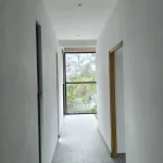 vidrio y aluminio para residencia contemporánea