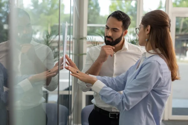 Instalación de Vidrios: Factores Clave para Elegir la Mejor Opción