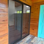 Puertas y ventanería en aluminio bronce